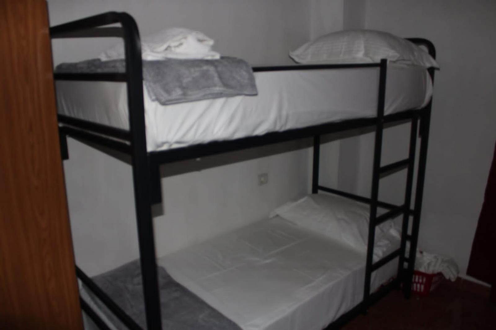 Crew Hostel ติรานา ภายนอก รูปภาพ